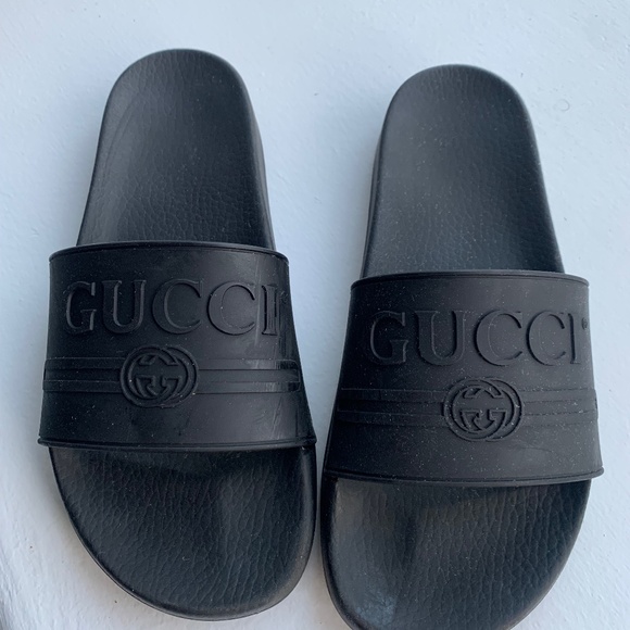 Authentic Gucci slides - Picture 1 of 7